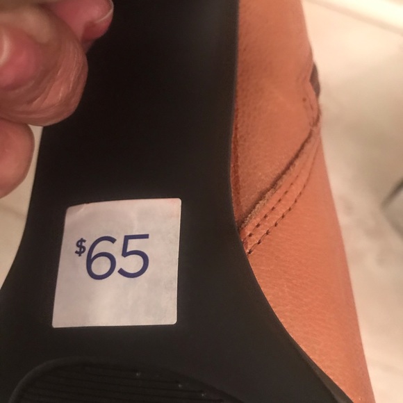 Boots - Picture 2 of 3